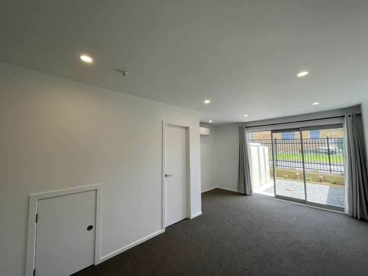 135 Ngae Place Māngere East_3