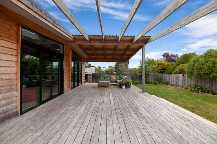 12 Broadsea Avenue Ruby Bay_16