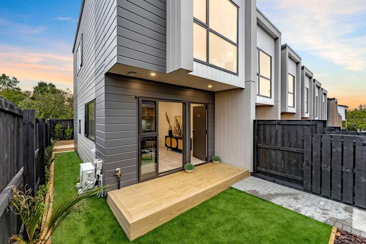 39 Brandon Road Glen Eden_7