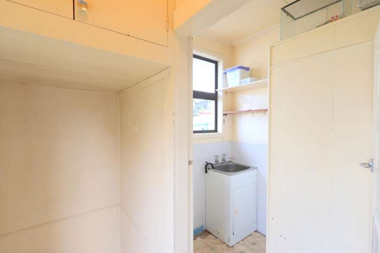 68 Liffey Street Bluff_15