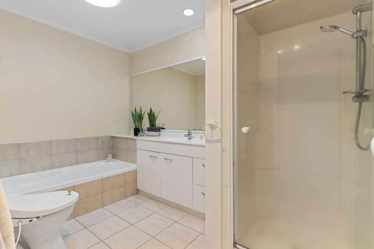 11 Fernbrook Close Burswood_9