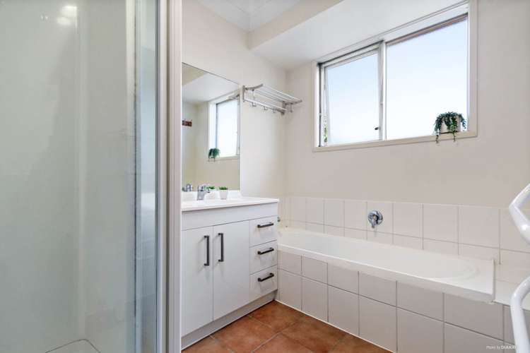 47 Roy Maloney Drive Henderson_3