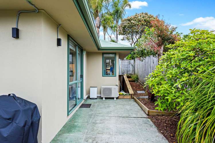 1B Duncan Avenue Te Atatu South_11