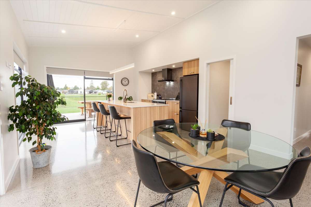 11 Peakedale Drive_3