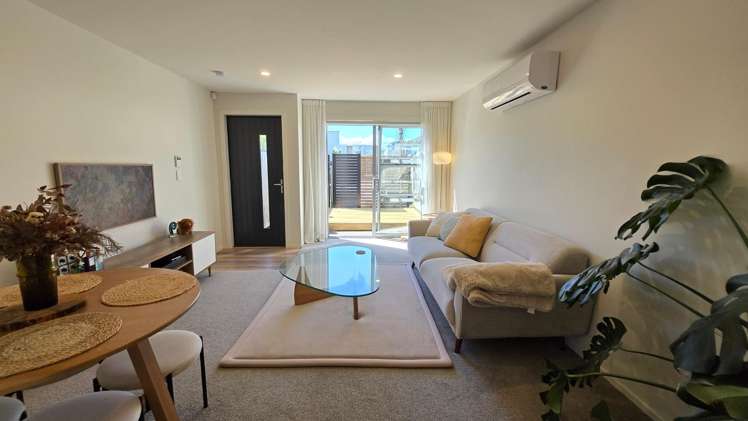  5 Mcgrath Way Taitā_3