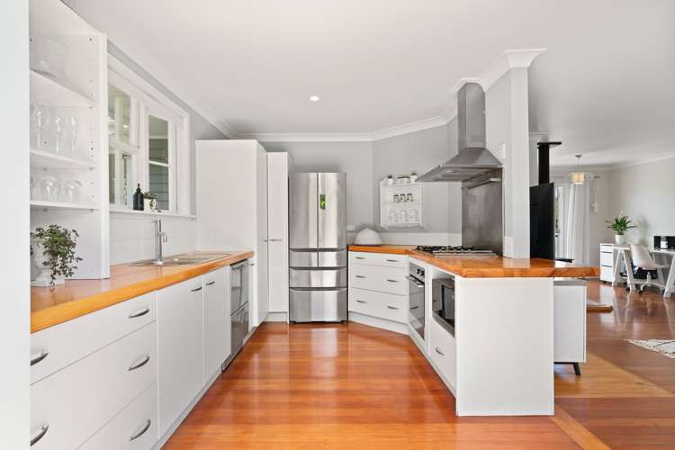 1040 Cove Road Langs Beach_5