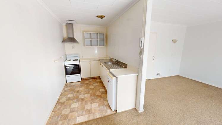 203/4 Fitzherbert Avenue 2147_3