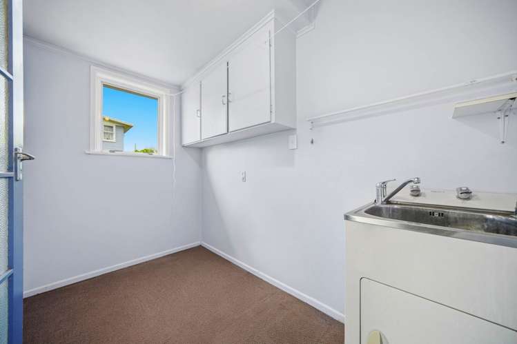 23 Maui Pomare Street Blockhouse Bay_11