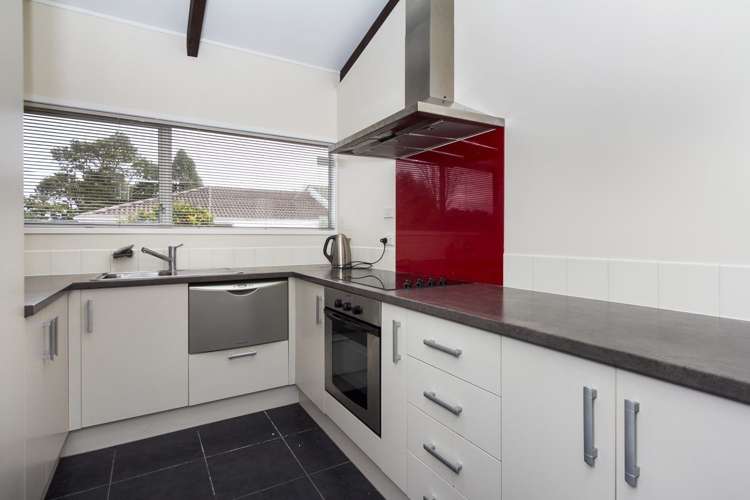 1/30 Turama Road Royal Oak_3