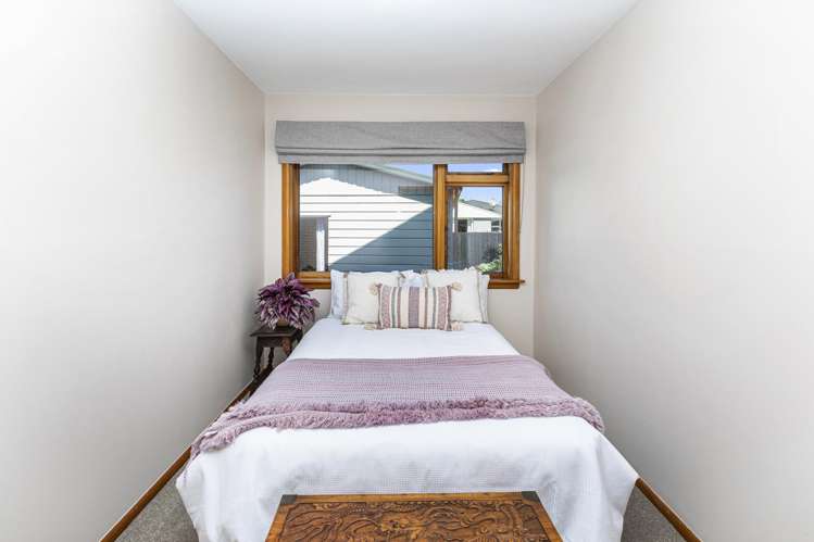 4 Ashcroft Place Burnside_13