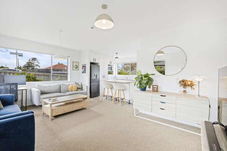 1/27 Akehurst Avenue New Lynn_2