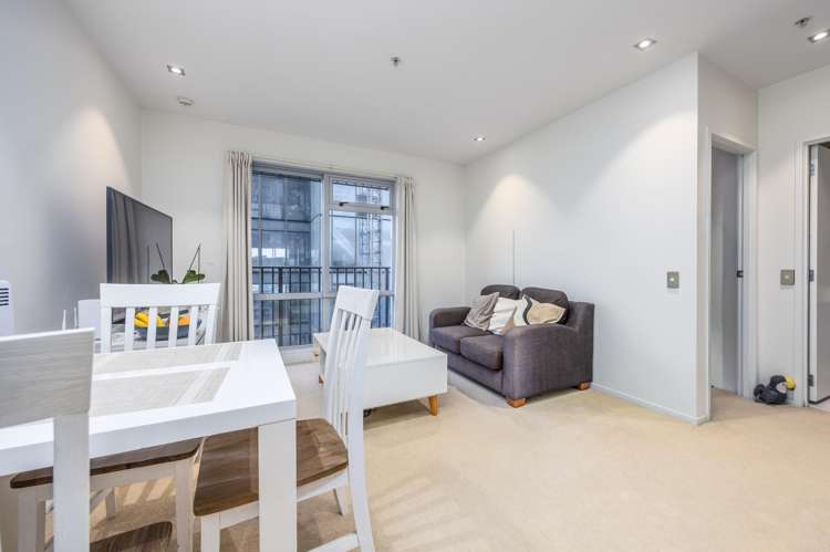 21B/16 Gore Street Auckland Central_10