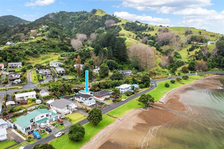 6 Waikaraka Beach Road Tamaterau_0