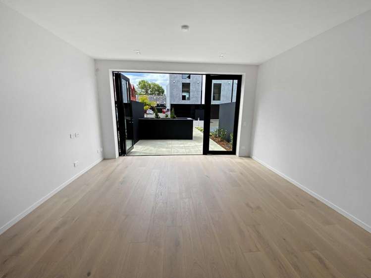 4/33 Kilmore Street Christchurch Central_6