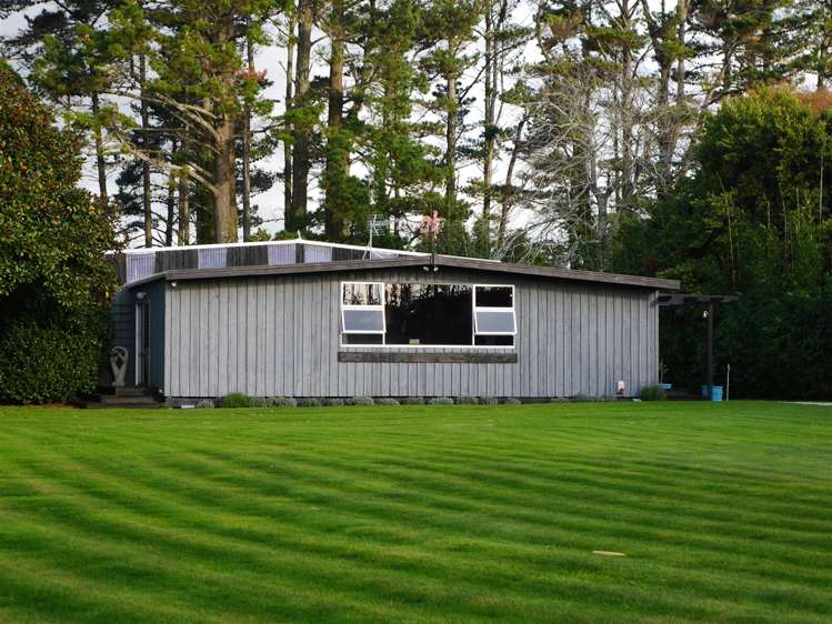 152 Cross Road Lepperton_5