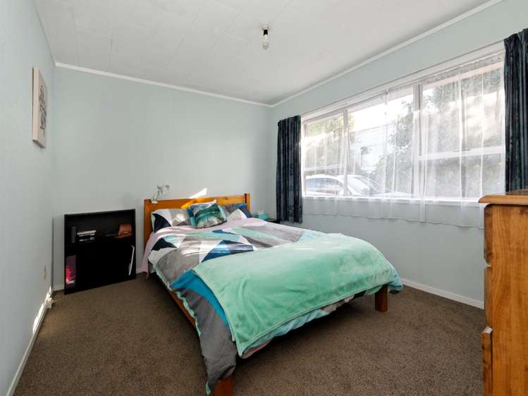 2 Libra Street Glen Eden_13