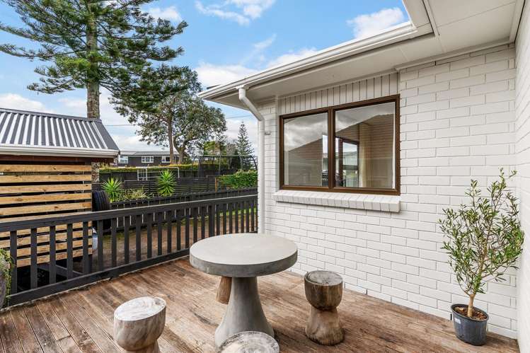 28a Renata Crescent Te Atatu Peninsula_1