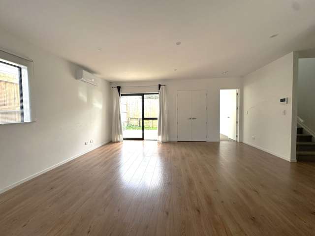 3C Marshall Laing Avenue Mt Roskill_2