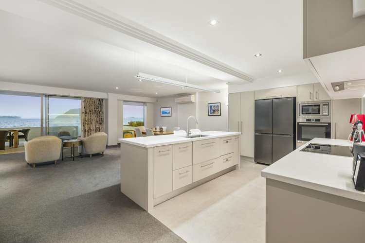 1/104 Harbour Drive Otumoetai_14