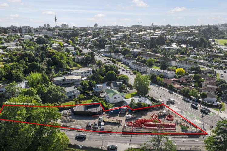 1r Bullock Track Grey Lynn_3