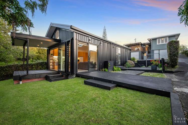 27 Amberley Avenue_0