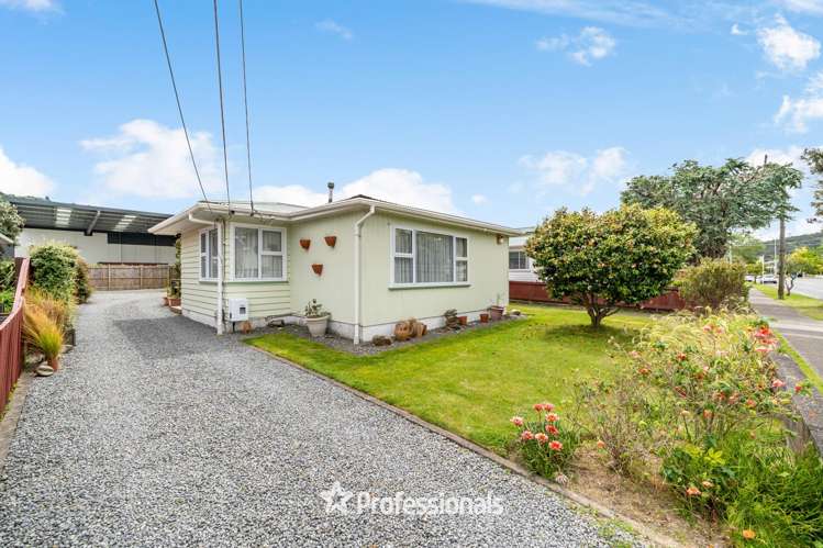 219 Taita Drive Avalon_25