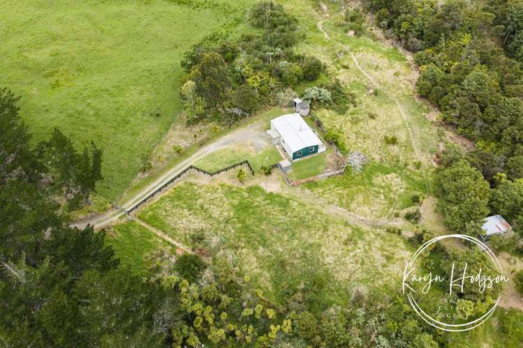 1308 Bickerstaffe Road Maungaturoto_21