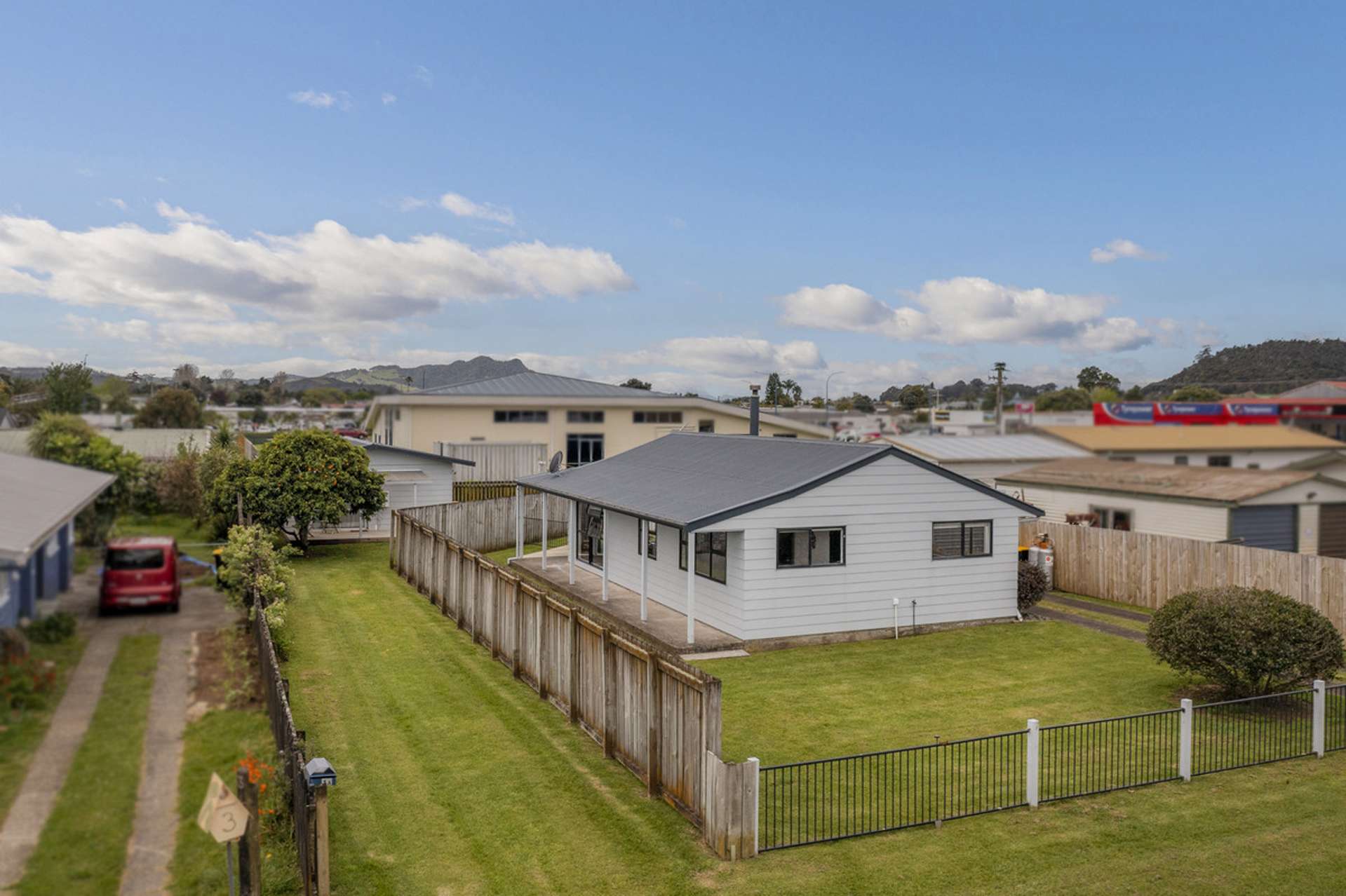 1 Cholmondeley Crescent Whitianga_0