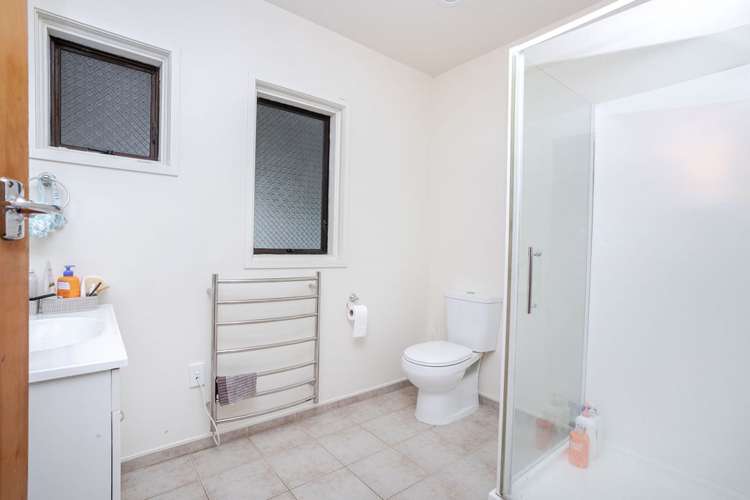 13 Ries Street Dannevirke_12