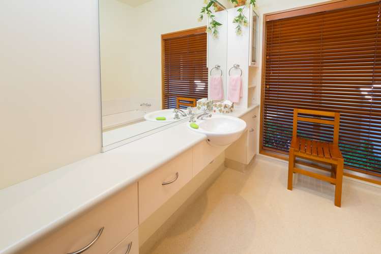 5 Coniston Drive Allenton_17