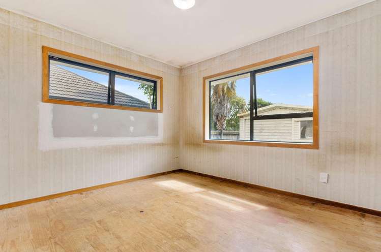 17 Hereford Street Te Atatu Peninsula_8