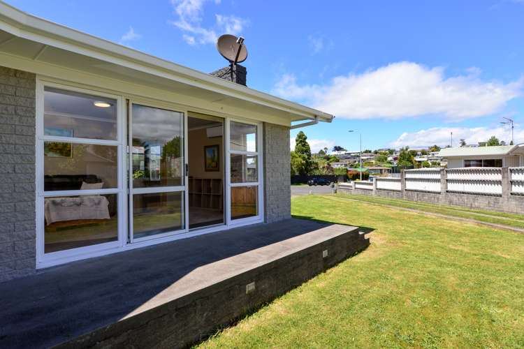 17 Simon Place Nawton_18