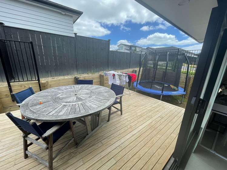 31 Siren Street Wainui_3