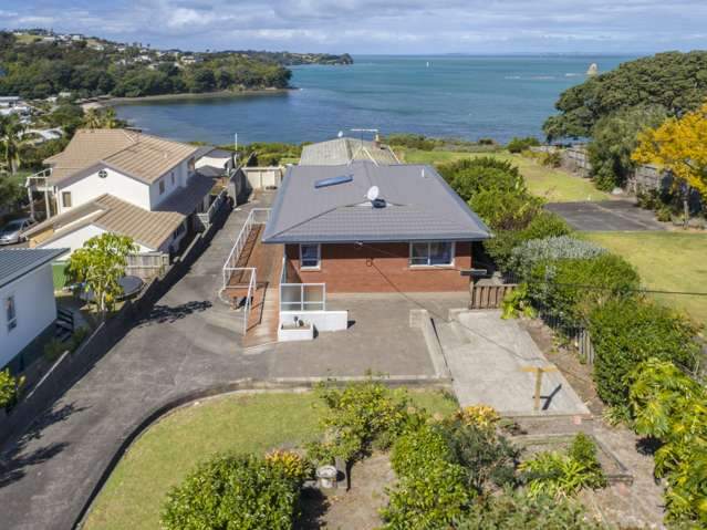 1017 Whangaparaoa Road Tindalls Beach_3