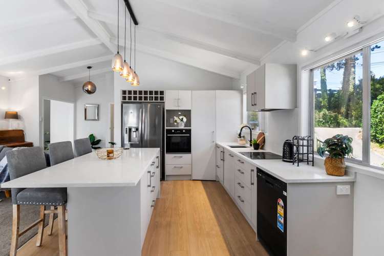 994 East Coast Road Northcross_7