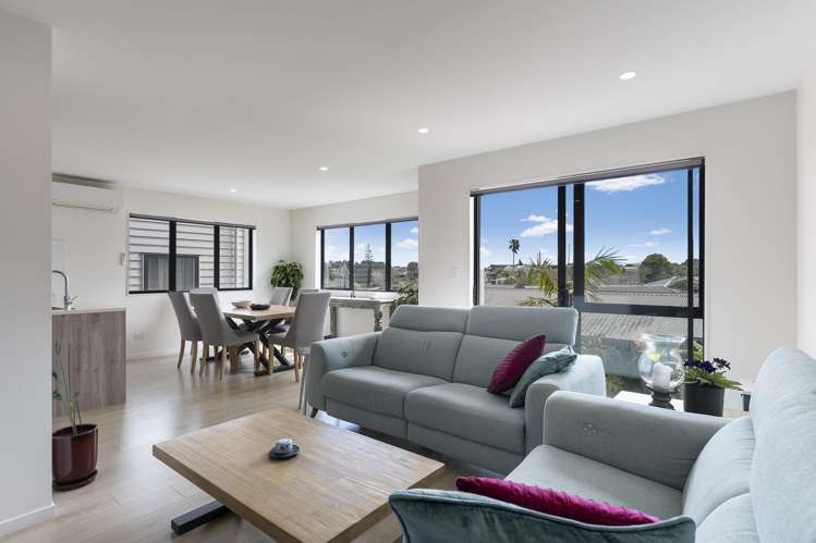 6/33 Barrack Road Mount Wellington_5