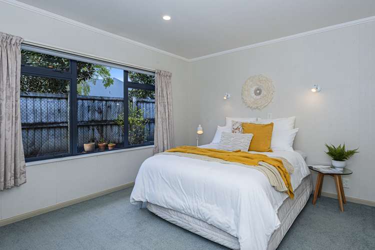 4 Oxford Avenue Kamo_11