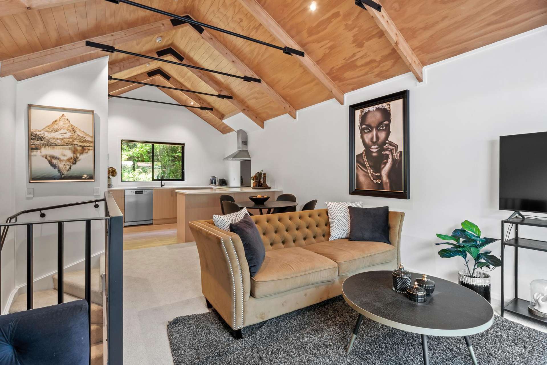13a/135 Hallenstein Street Queenstown_0