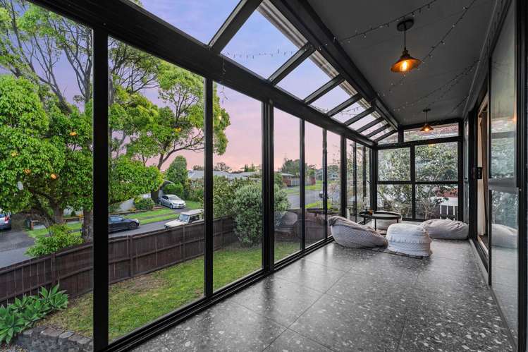 1/54 Luton Avenue Sunnyhills_6