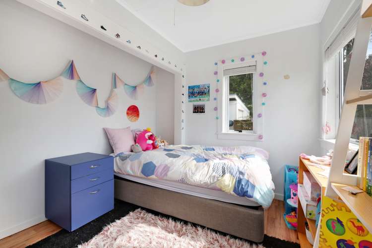 12 Centreway Road Orewa_16