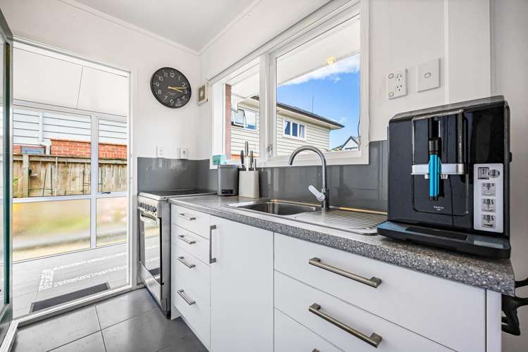 3/83 Campbell Road_5