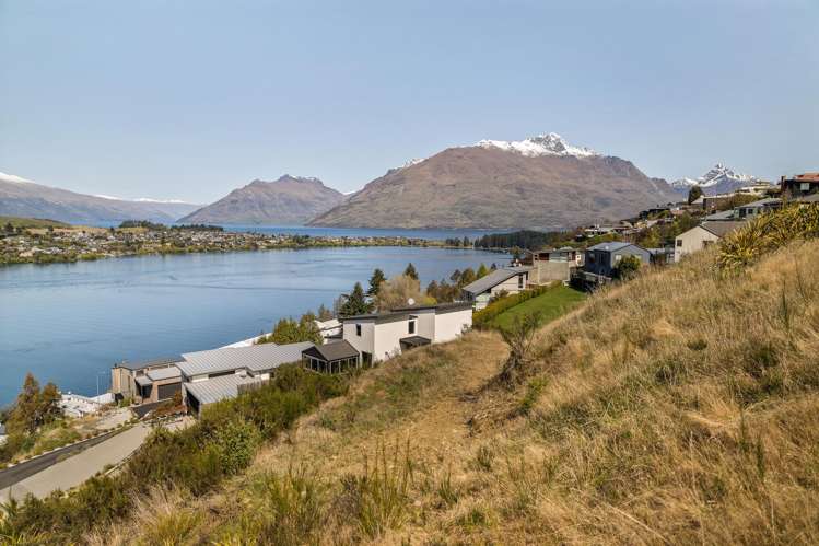 12 St Matthews Place Queenstown_8