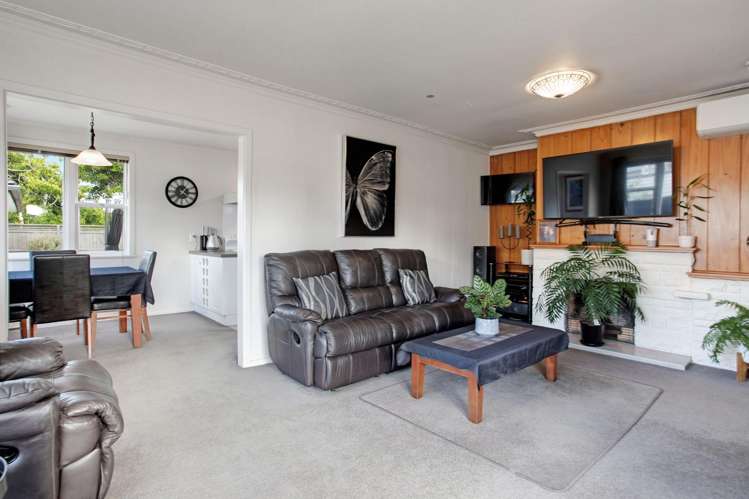 84 Matipo Road Te Atatu Peninsula_12