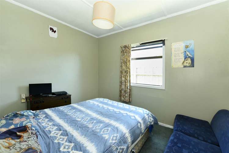 2/5 Rui Street Tahunanui_8