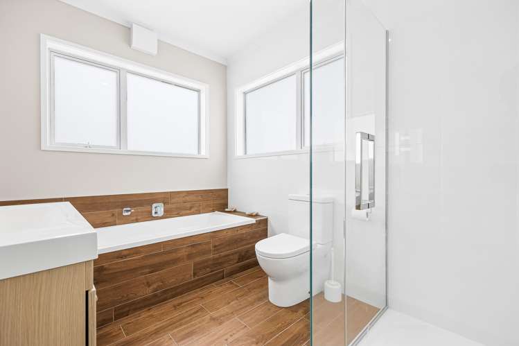 37 Sanremo Lane Stanmore Bay_8