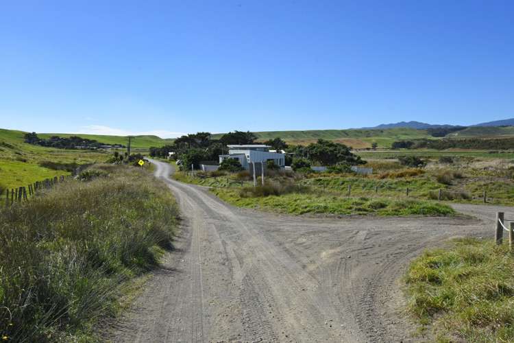 87a Whangaimoana Beach Road Pirinoa_20