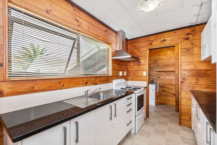 2/83 Maich Road Manurewa_6