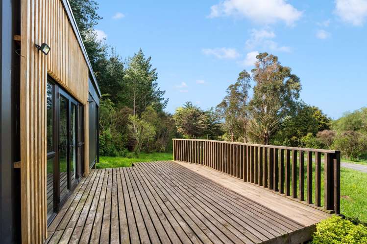 90 Hoeke Road Carterton_12