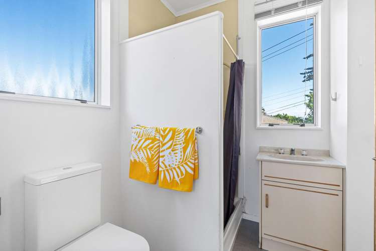 245 Rosetta Road Raumati Beach_21