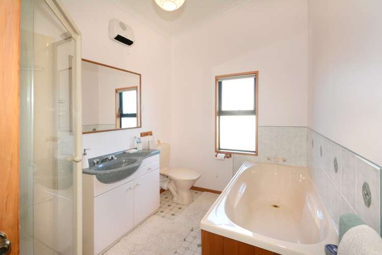 15 Mclelland Street Macandrew Bay_16